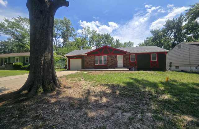 8013 East 133rd Street