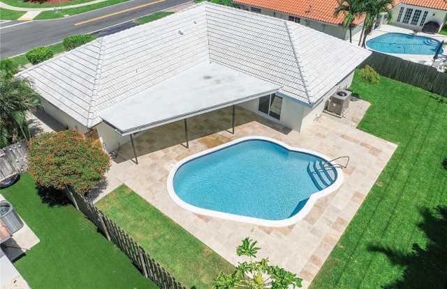 400 SW 9th Avenue