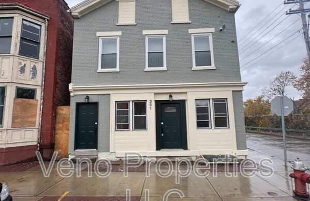 Photo of 351 4th St