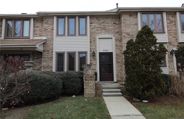 4067 BROOKFIELD Boulevard - 4067 Brookfield Blvd, Sterling Heights, MI 48310