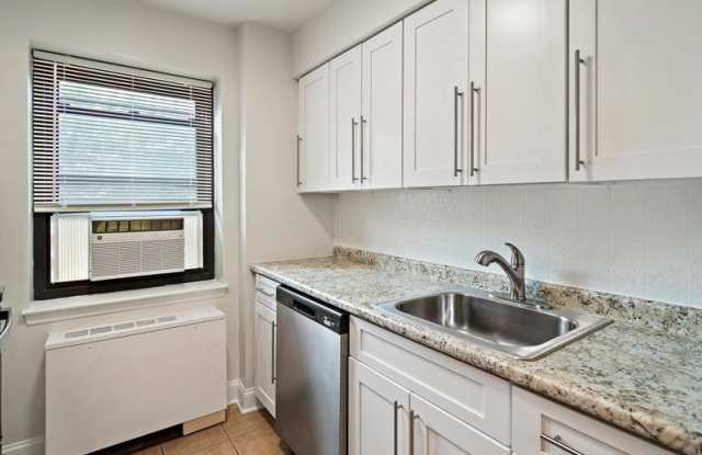 Grand Imperial Apartments