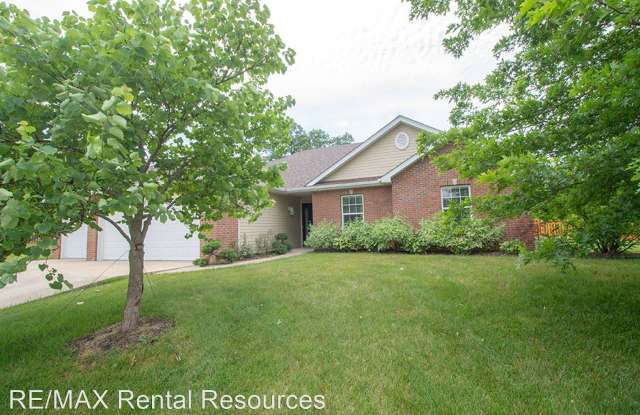 7106 Stanwood Dr - 7106 Stanwood Drive, Columbia, MO 65203