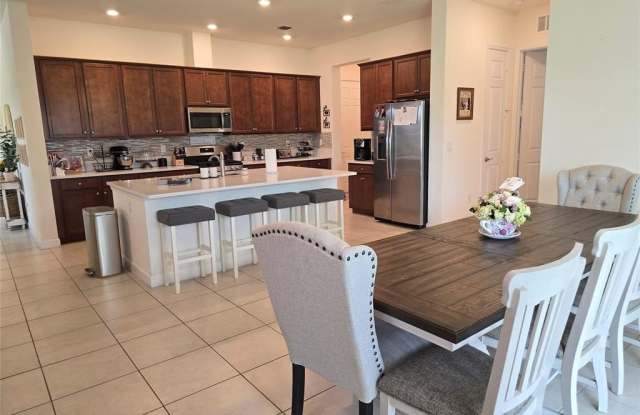 19591 Split Rail Run