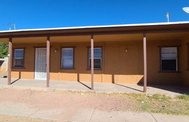 Nice and Cozy Duplex located in Northeast El Paso