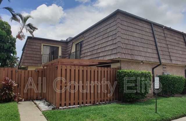 Photo of 681 Springdale Circle