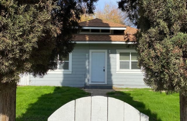 9059 Grove St - 9059 Grove Street, Elk Grove, CA 95624