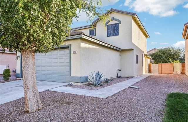 6027 Riflecrest Avenue