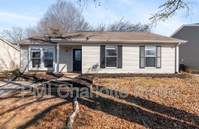 3214 Old House Circle