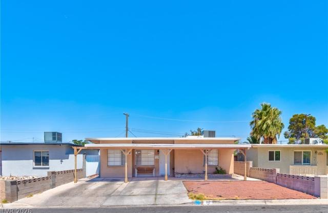 612 Stanford Street
