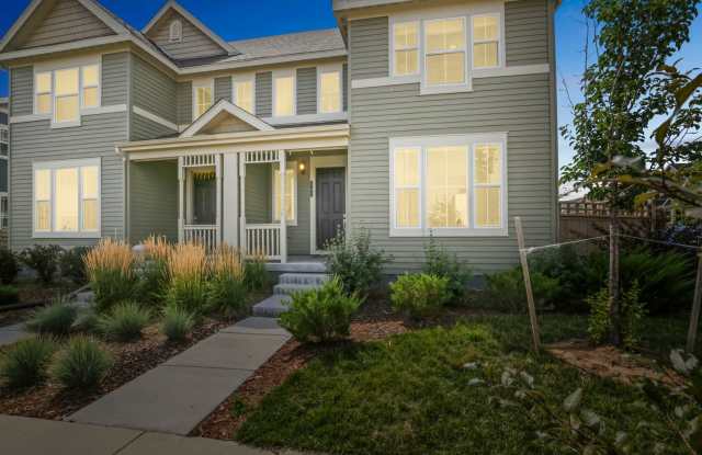 Spacious 4BR 3 Bath  End-unit Townhouse with 2-Car Garage in Erie, Boulder County (BVSD)
