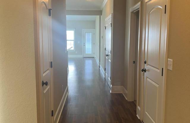 1920 Leighton Drive unit: A