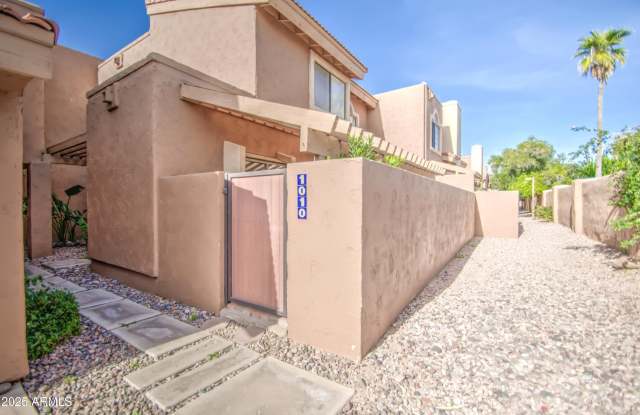 5640 E BELL Road unit: 1010