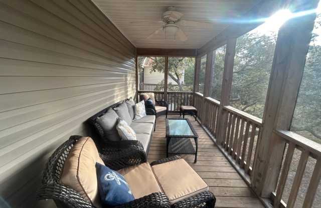 PERFECT SHORT TERM WINTER GET-AWAY