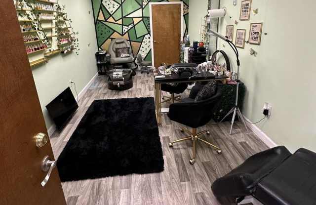 Photo of 3221 OLD WASHINGTON Road unit: 1