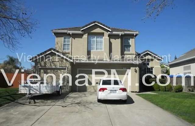 108 Donegan Ct