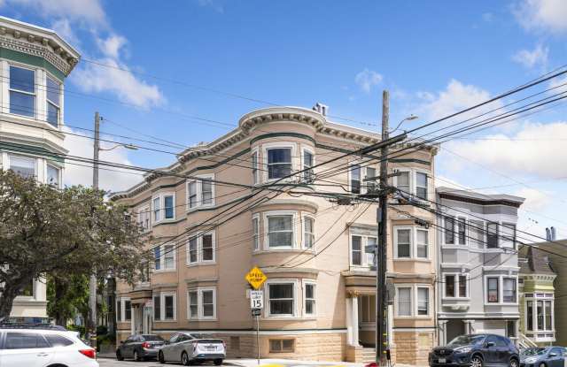 Photo of Large, pet friendly 2BR with hardwood floors and laundry in unit