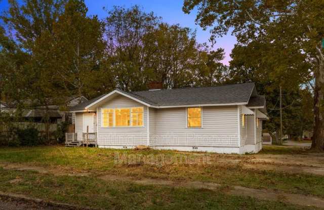 1893 Princeton Ct SW