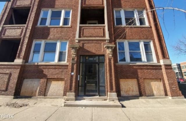 4640 S Saint Lawrence Ave - 4640 South Saint Lawrence Avenue, Chicago, IL 60653