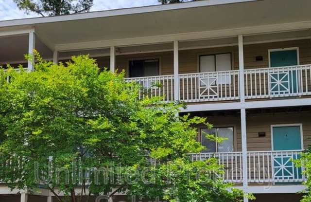 4756-D Seahawk Square