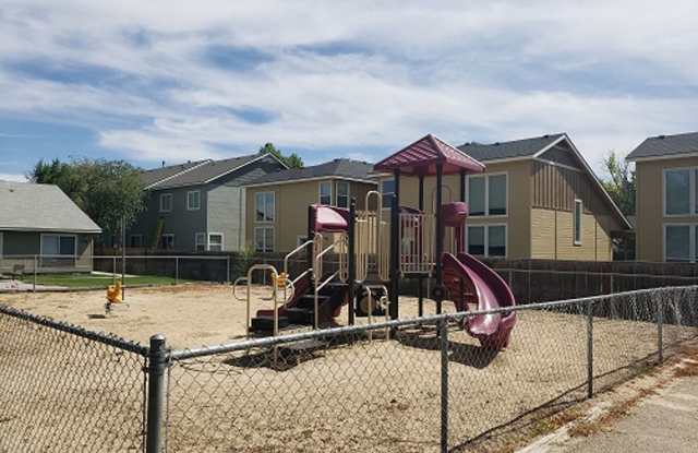 *Two Weeks Of Free Rent!! 3 bed 2 bath Single-Level townhome *Affordable Housing Property*