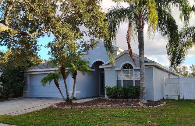 New Listing in Land O'Lakes