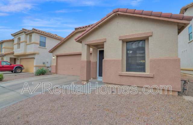 8842 E Portobello Ave