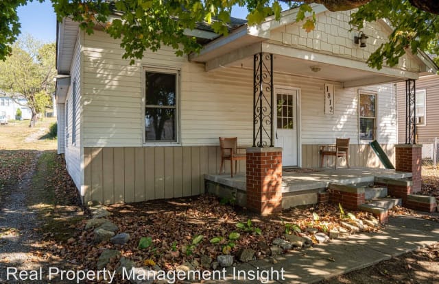 1812 Third Street - 1812 3rd Street, Radford, VA 24141