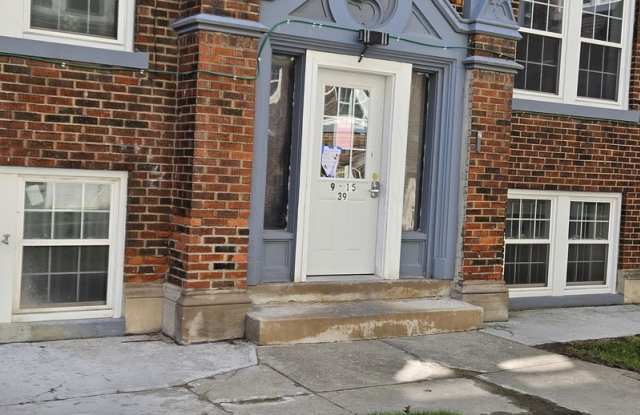 2654 North Moreland Boulevard - 39