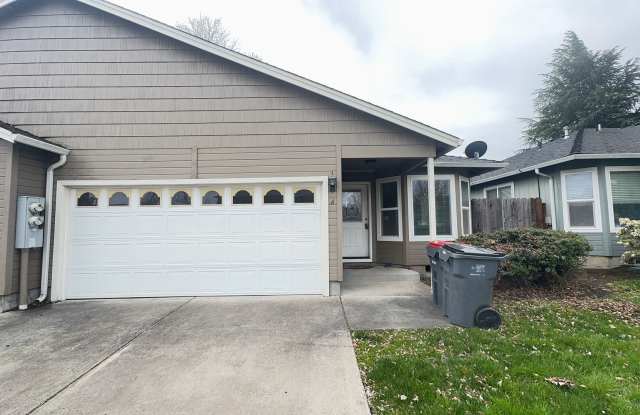3 Bedroom 2 Bath Duplex