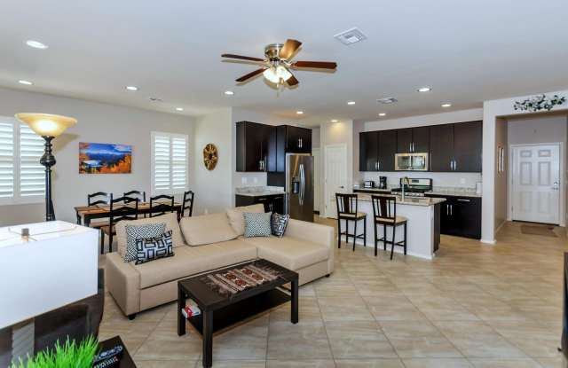 17584 W FAIRVIEW Street