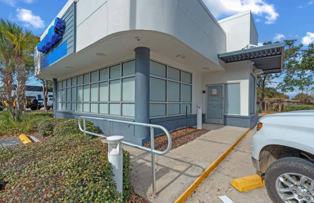 661 Harbor Boulevard