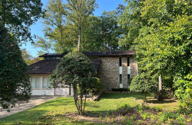 5248 SIGNAL HILL DRIVE