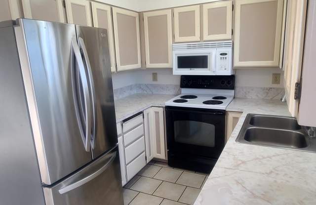 Photo of 945 Buchanan Ave