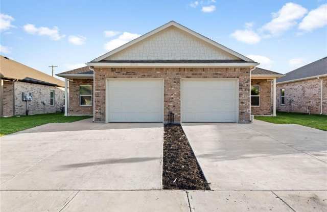 2708 Ginger Court