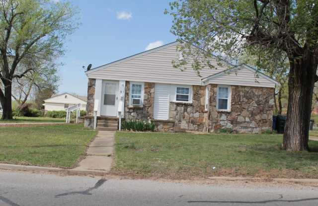 Photo of Close to Tinker