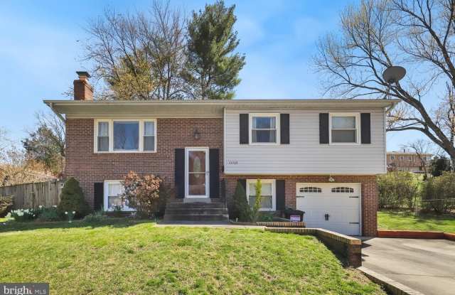 13705 KERRYDALE Road