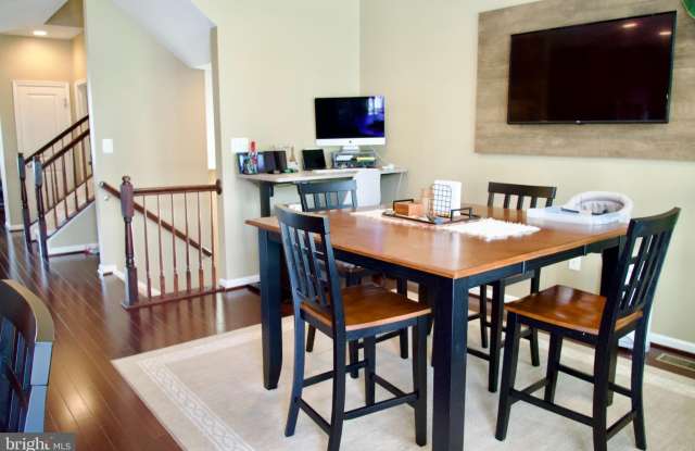 13610 STARGAZER LANE