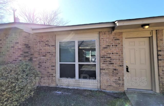 605 N 4th St - 605 North 4th Street, Temple, TX 76501