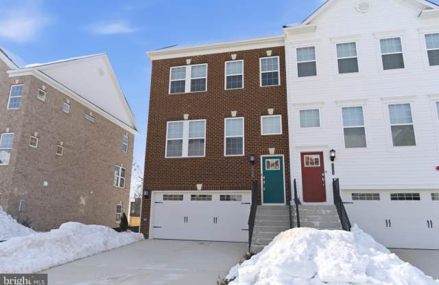 1722 WATER CROSSING Road