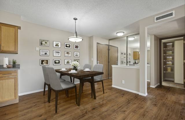 Willow Creek Apartments