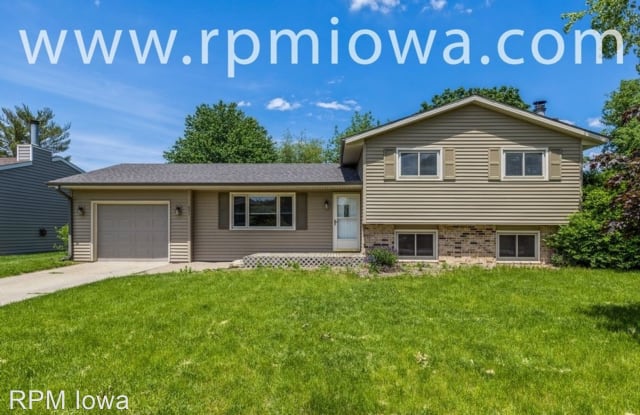 631 Crystal Street - 631 Crystal Street, Ames, IA 50010