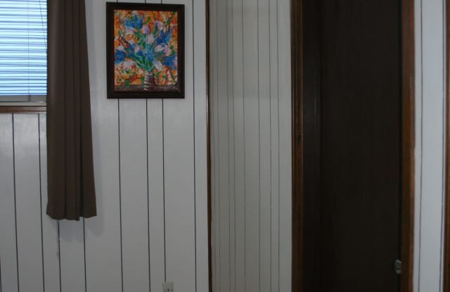 Photo of 2917 West Colorado Avenue