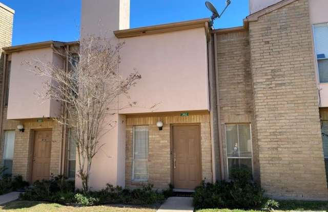 3500 CARMEN AVE.