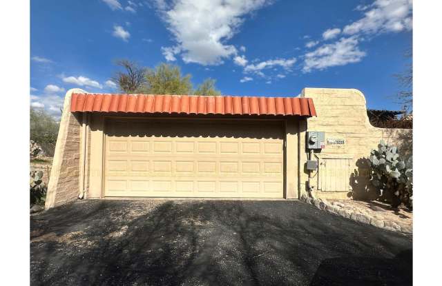 5253 North Tigua Drive - 1