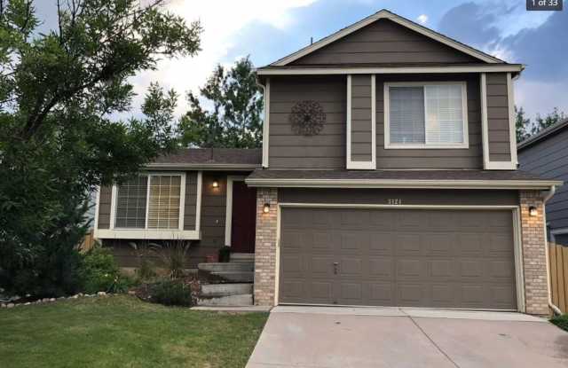 Charming 3 Bedroom and 3 Bath In Rock Creek!