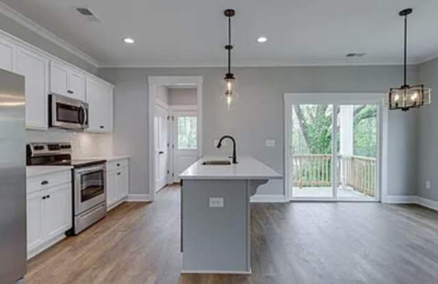 568 Lowndes Hill Road - A