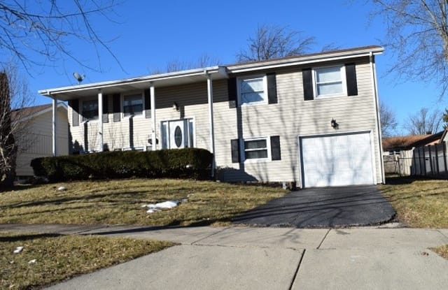 2030 Kingston Road - 2030 Kingston Road, Waukegan, IL 60087