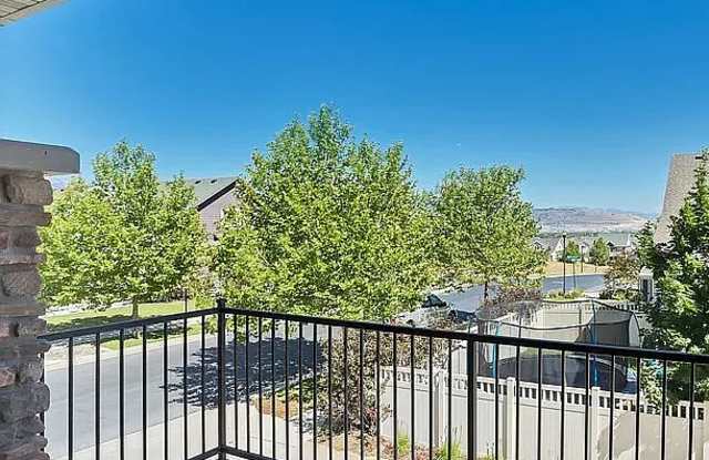 11448 South Oakmond Road - 1