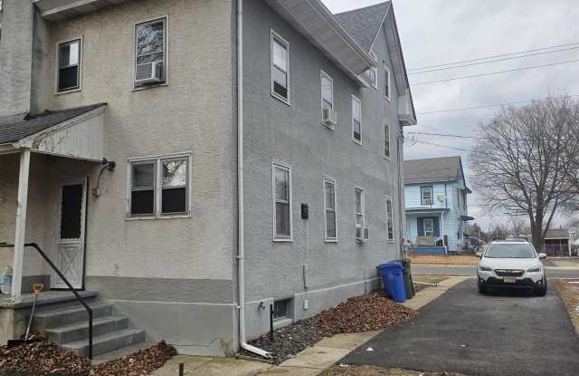 128 Wilmer St Street