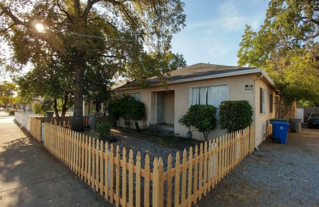 915 Parkview - 915 Parkview Avenue, Redding, CA 96001